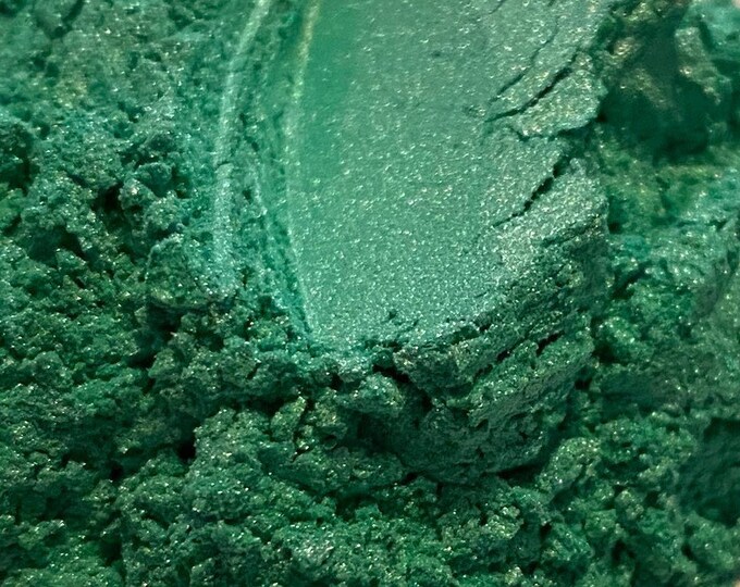 Grazing Green Mica Colorant for Soap Making