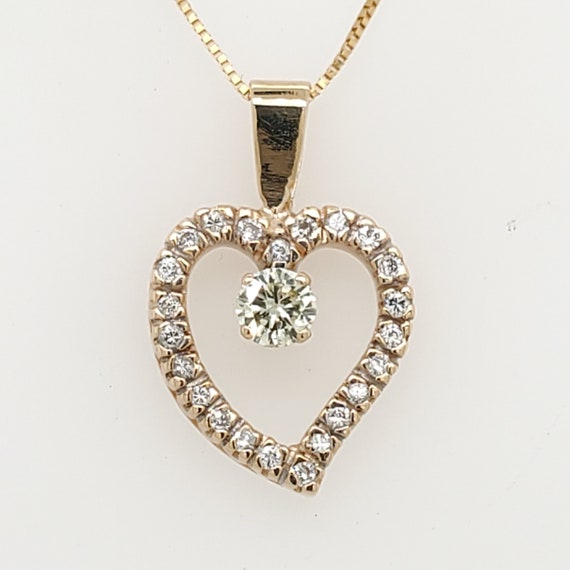 Vintage Yellow Gold Heart Pendant - image 5