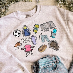 Mamá de fútbol PNG, Diseño de sublimación de mamá de fútbol, PNG de fútbol, Diseño de camisa de mamá de fútbol, PNG de fútbol para sublimación