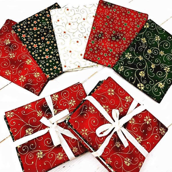 Christmas Fat Quarter Bundle, 100% Cotton, Festive Poinsettia Swirls Stars Metallic Gold Material, Quilting Sewing Craft Fabric, Set of 5