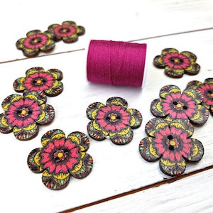 Mandala Wooden Buttons, Ethnic Bohemian Buttons, Flower Shape Boho Buttons, 25 mm Sewing Knitting Scrapbooking Floral Buttons, Pack of 6