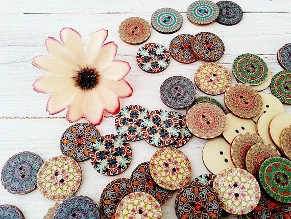 Wooden Buttons, Mandala Buttons, Multicoloured Buttons, Ethnic Buttons, Two Holes Buttons, Random Mix Buttons, Patterned Buttons, Pack of 10
