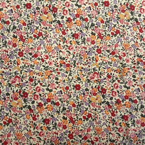Autumn Floral Fabric, 100% Cotton Poplin, Small Flowers Ditsy Daisy Vintage Material, Liberty Style Fabric by Fat Quarter/Half Metre/Metre