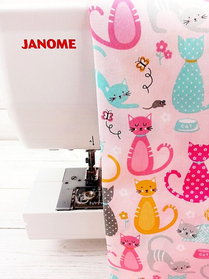 Cats fabric Cats Design Fabric Kitten Fabric Cotton Material Cats Material UK Fabric Cotton fabric Kids Fabric Pink Cotton Fabric