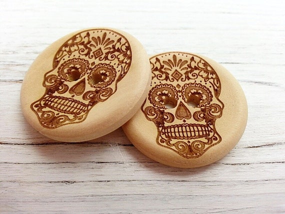 Large skull buttons hotsell