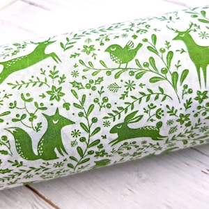 Woodland Fabric, Polycotton Stoff, Waldtiere Druck, Näh- und Bastelstoff, Florale Waldtiere Stoff von einem halben Meter / Meter