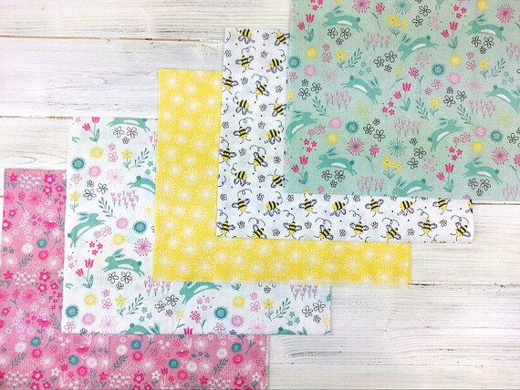 Bunny /& Bee Design 100/% Cotton Fat Quarter Bundle 5 Fabrics Craft//Quilting