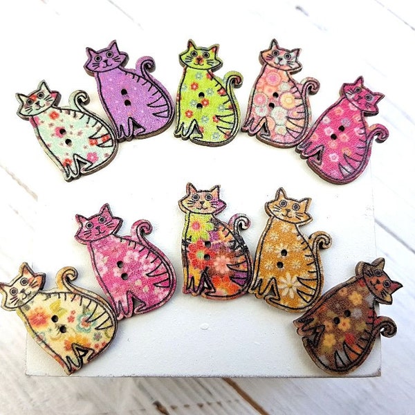 Cat Buttons, Wooden Buttons, Animal Buttons, Painted Wood Buttons, Craft Buttons, Mixed Colours Buttons, 30mm Sewing Buttons, Pack of 10