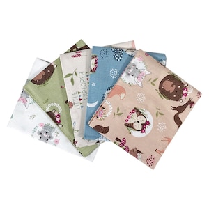 Woodland Fat Quarter Bundle, 100% Cotton, Quilting Fabric, Fox Hedgehog Owl Hare Deer Fat Quarters, Forest Animals Fabric Bundle, Set of 5