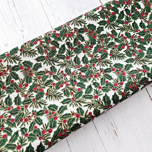 Christmas Holly Berry Metallic Gold Fabric, 100% Cotton, Quilting Sewing Craft Festive Traditional Material by Fat Quarter/Half Metre/Metre