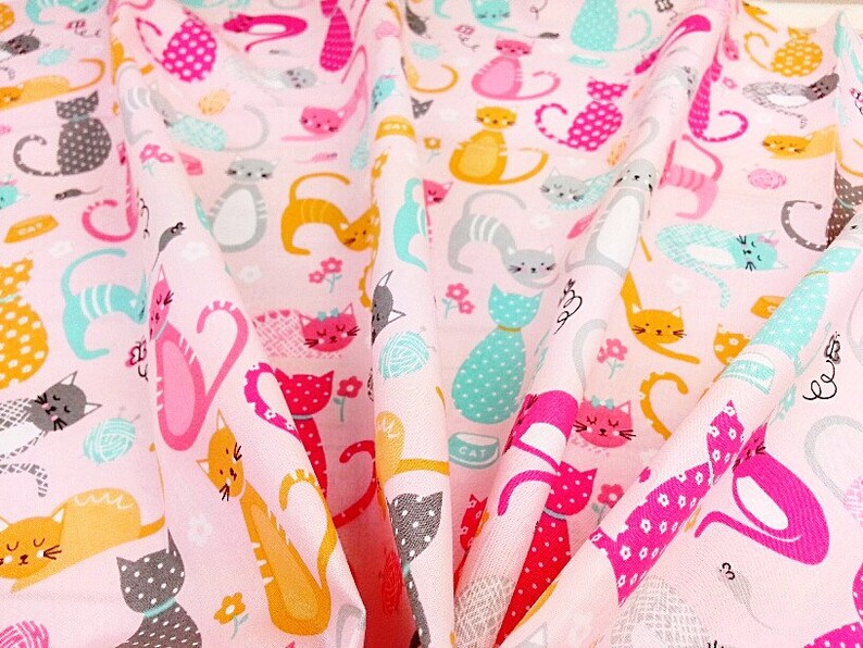 Cats fabric Cats Design Fabric Kitten Fabric Cotton Material Cats Material UK Fabric Cotton fabric Kids Fabric Pink Cotton Fabric
