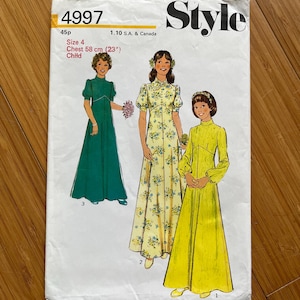 1974 prom dresses Prom of the Past