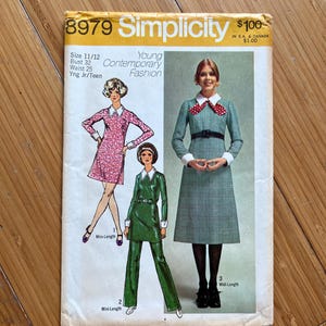1970 Simplicity Pattern 8979. Size 11/12, Bust 32, Waist 25