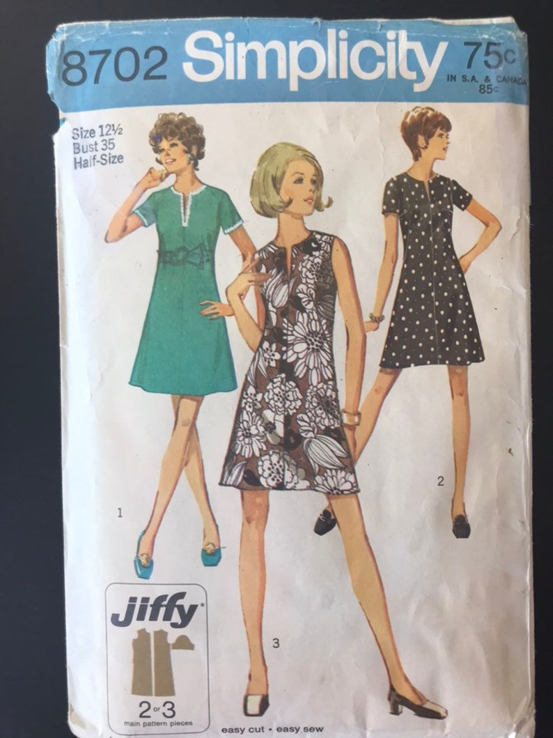 UNCUT 1970 Simplicity Pattern 8702 Bust 35 Size 12.5