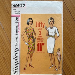 Peut inclure: Patron de couture vintage Simplicity numéro 4947 pour une robe chemise Jiffy. Le patron est pour les tailles 16 et tour de poitrine 36. Le patron comprend trois pièces principales et est facile à découper et à coudre.