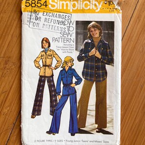 Patrón Simplicity 5854 de 1973. Talla 14, busto 36, cintura 28.