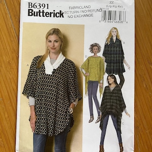 Può includere: Un modello di cucito Butterick, B6391, per un poncho. Il modello mostra diversi stili di poncho, con varie scelte di tessuto. La confezione ha il logo Fabricland e il testo "Reso/Nessun rimborso, Nessun cambio".
