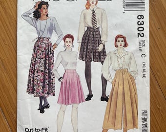 UNCUT 1992 McCalls Pattern 6302. Sizes 10, 12, 14