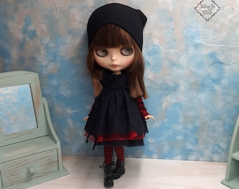 Black and red romantic shabby set for Blythe, Obitsu 22 and 24, Gothic and bohemian dress for Pure Neemo Flection M and S