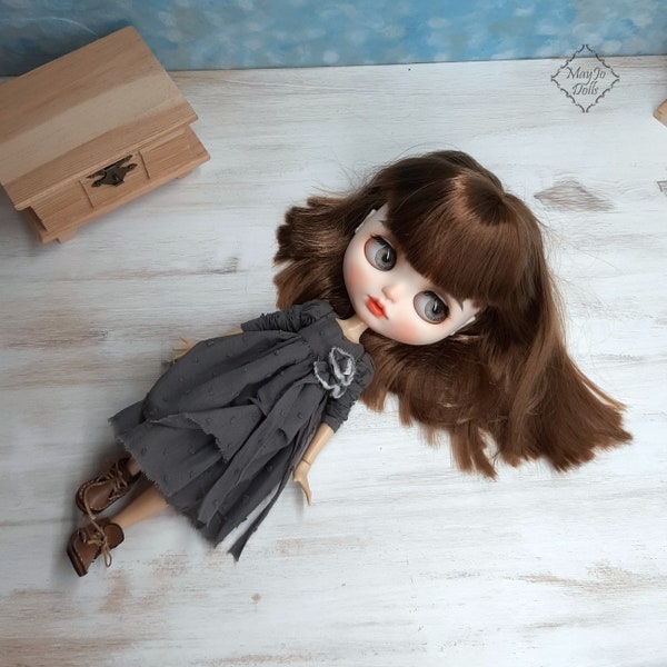 Taupe shabby dress for Blythe, Obitsu 24, romantic dress with fabric headband for jointed body Pure Neemo Flection M and S