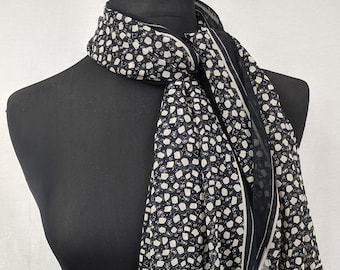 Lovely Viyella Silky Fabric Black and Ivory Colour  Scarf Designer 18"x 57"