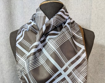Lovely Vintage Brown Blue Colour two-sided Wool Tassel plaid Scarf  10"x 50"