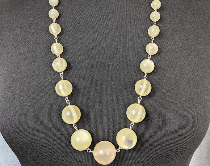 Lovely Vintage Plastic Beads Faux Moonstone Beaded Jewellery Necklace