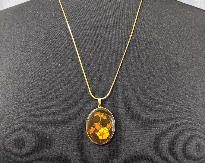 Lovely Enamel Cloisonne Resin Enamel Necklace Pendant by Giovanni  Jewellery