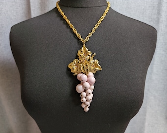 Elegant ALICE CAVINESS Grape Cluster Pendant Necklace - A Vintage Treasure