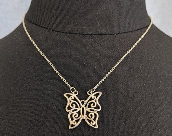 Beautiful Vintage Jewellery Silver-tone Butterfly Necklace