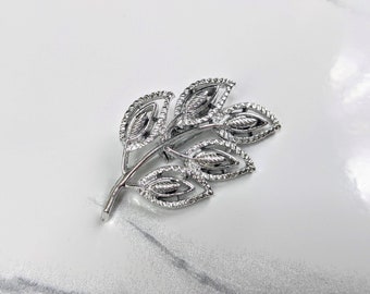 Lovely Vintage Jewellery Silver-tone Leaves Brooch