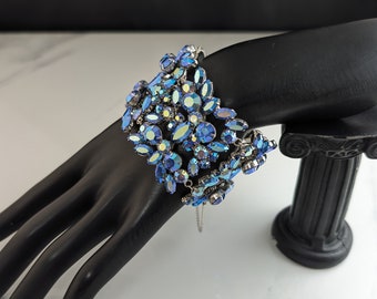 Beautiful Vintage Jewellery Sapphire Colour Northern Lights Crystal Bracelet