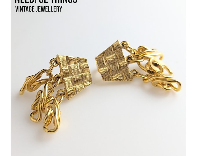 Beautiful Vintage Jewellery Gold-tone Dangle Drop Clip-on Earrings