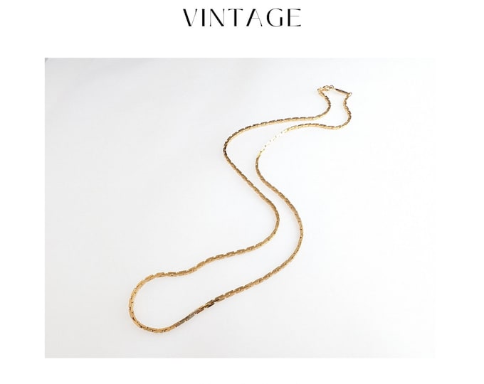 Enchanting Elegance: The Vendome Jewellery Gilded Serenity Necklace Chain