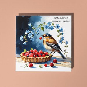 Handgemachte Vogel Beeren Torte Süße zum Tag zu erhellen Alles Gute zum Geburtstag Karte Lustige Tierkarte Tierliebhaber Premium Grußkarte & Umschlag