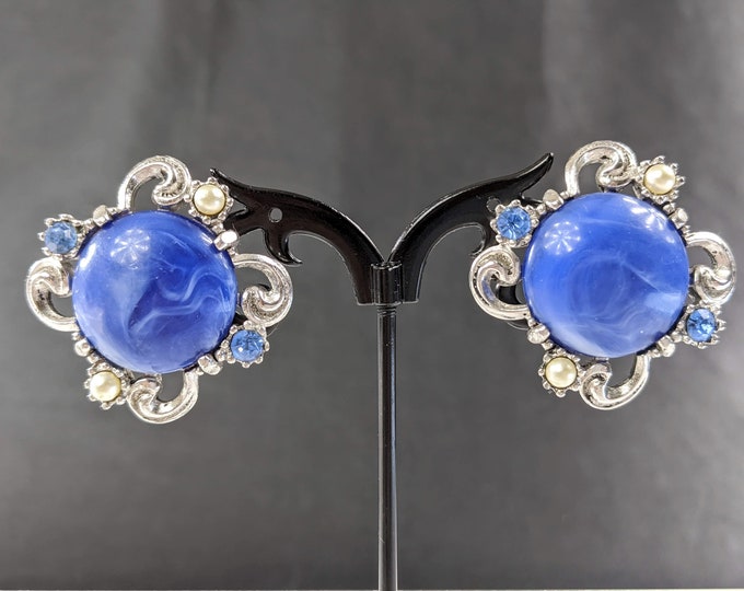 Lovely Vintage Jewellery Faux  Lapis Lazuli Pearl and Topaz Clip Earrings