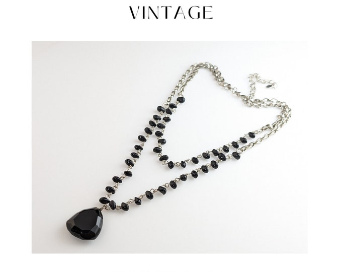 Elegant Onyx Sparkle: Vintage Monet Jewellery Necklace