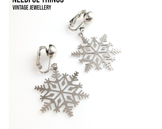 Lovely Vintage Silver-tone Snowflakes Dangles Clip-on Earrings