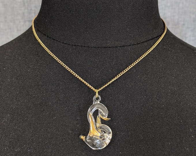 Lovely Vintage Swan Art Glass Pendant Necklace by Sarah Coventry Jewellery