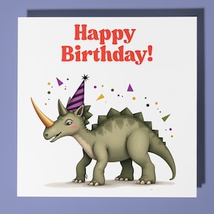 Dinosaurio pequeño con sombrero morado - Tarjeta de cumpleaños - Tarjeta personalizada - Tarjeta de animal divertido - Tarjeta de felicitación premium y sobre para hijo, hermana y amigo