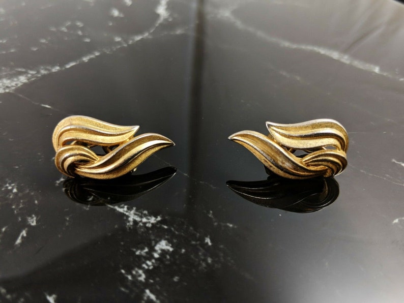 Classic Vintage Gold-tone Clip On Earrings Jewellery by Trifari