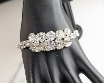 Beautiful Vintage Jewellery Diamond Crystal Canadian-crafted  Bracelet