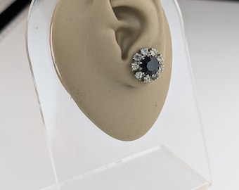 Vintage Jewellery Black Clear Rhinestone Stud Earrings Elegant Classic Design