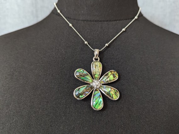 Lovely Vintage Abalone shell Flower Pendant Necklace by Lia Sophia Jewellery