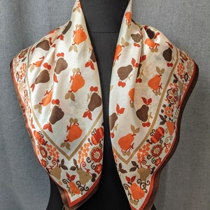 Lovely Vintage Warm Caramel Colours Vintage Scarf made in Italy 26&quot; X 26&quot;