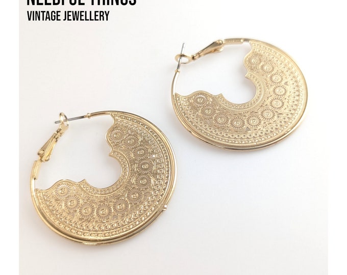 Lovely Vintage Jewellery Golden Radiance Lacework Earrings