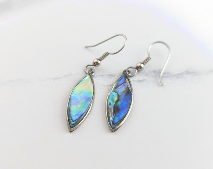 Lovely Vintage Jewellery Abalone shell Dangles Earrings