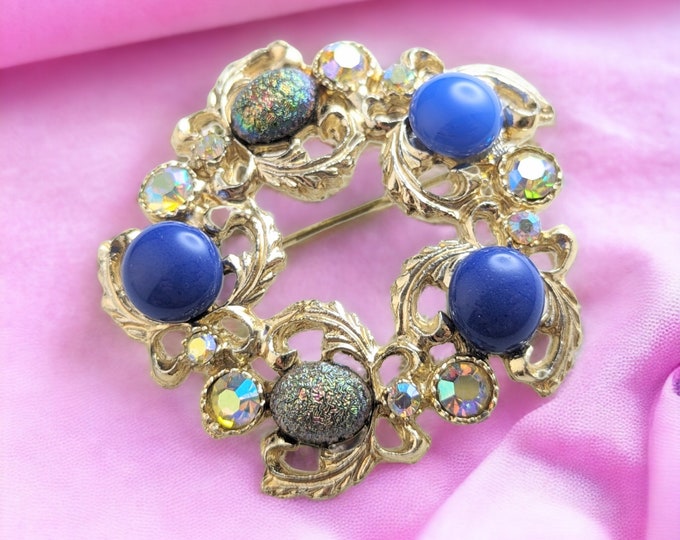 Beautiful Vintage Jewellery Multichrome Cabochons Aurora borealis crystal Brooch