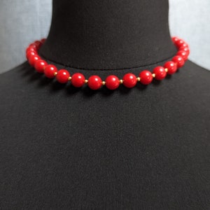 Mooie vintage imitatiekoraal roodgouden kleur kralenketting van Monet Jewellery