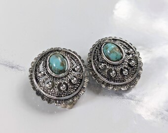 Beautiful Jewellery Faux Turquoise Clip Earrings Signed Sarah Coventry PAT.PEND